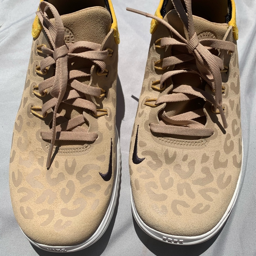 Women Nike Sneakers